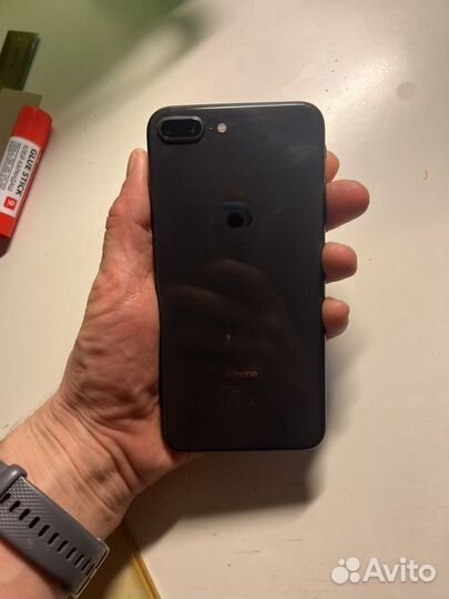 iPhone 8 Plus, 64 ГБ