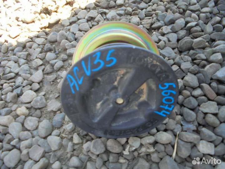 Крепление запасного колеса Toyota Camry ACV35