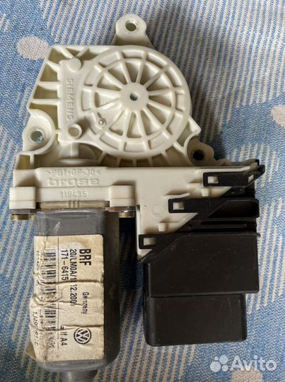 Мотор стеклоподъемника golf 4