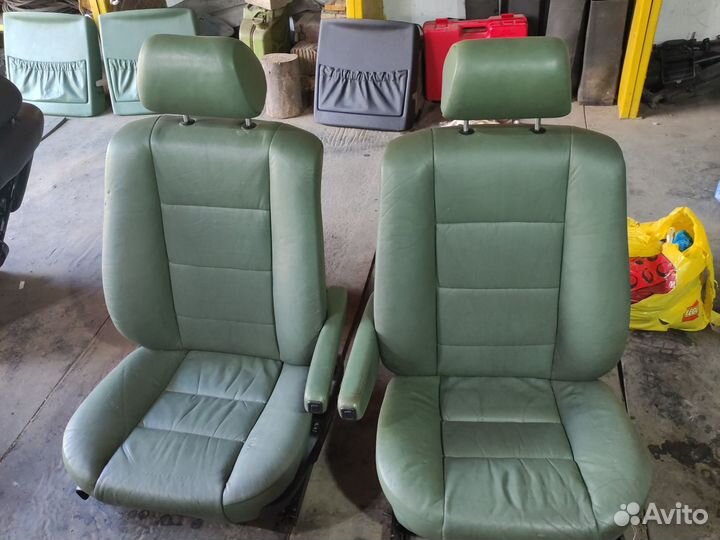 Эл. Кожаные передние сиденья BMW E32 Е34