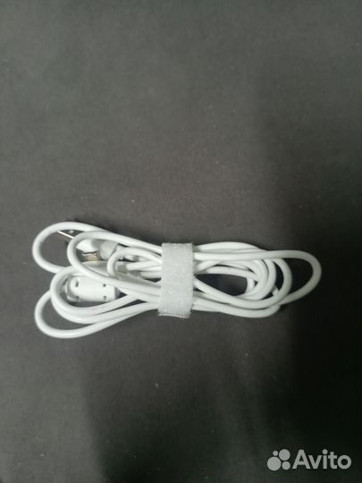 Механическая клавиатура белая