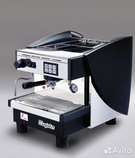 Кофемашина Magister