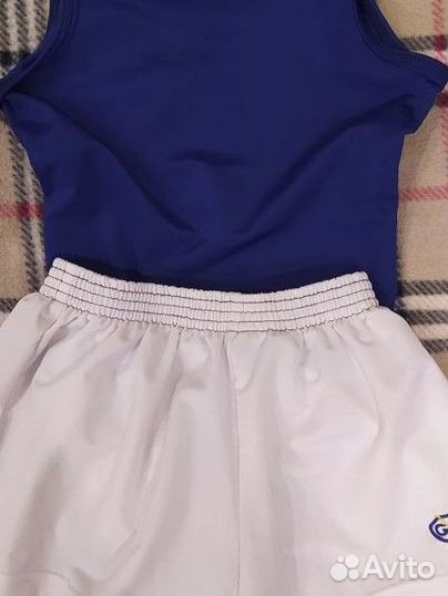 Купальник и шорты для спортивной гимнастики