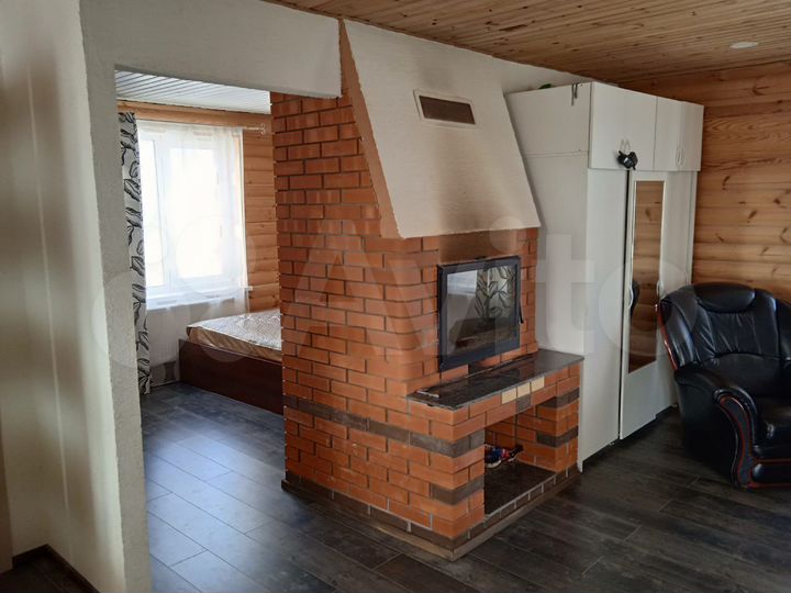 Дом 200 м² на участке 15 сот.