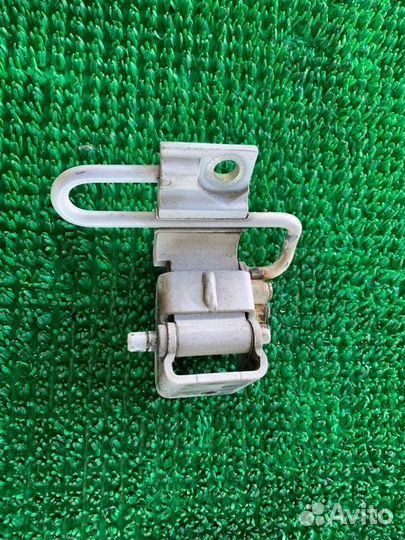 Петля двери передняя правая Porsche Cayenne 955