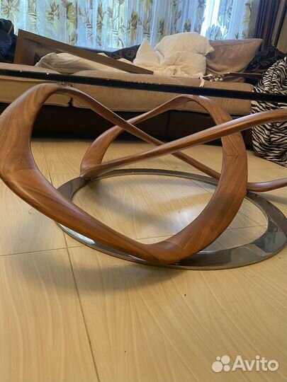 Журнальный стол