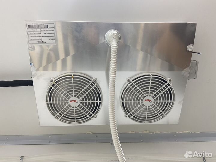 Сплит система холодильной камеры