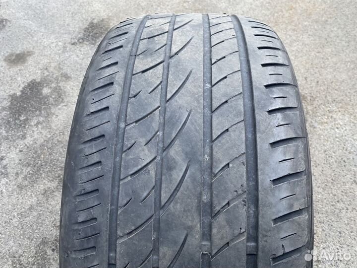 Maxtrek Fortis T5 295/40 R21