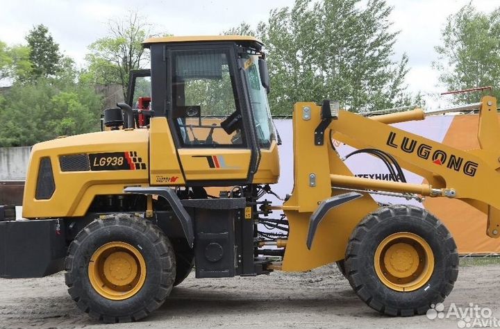 Фронтальный погрузчик LuGong LG 938, 2023