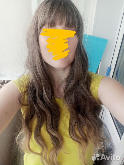 Парик длинный волнистый блонд