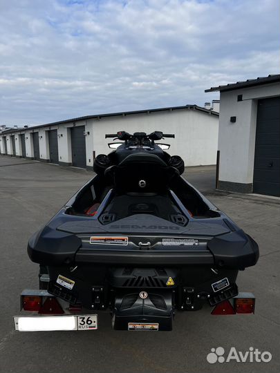 BRP RXP 300 новый