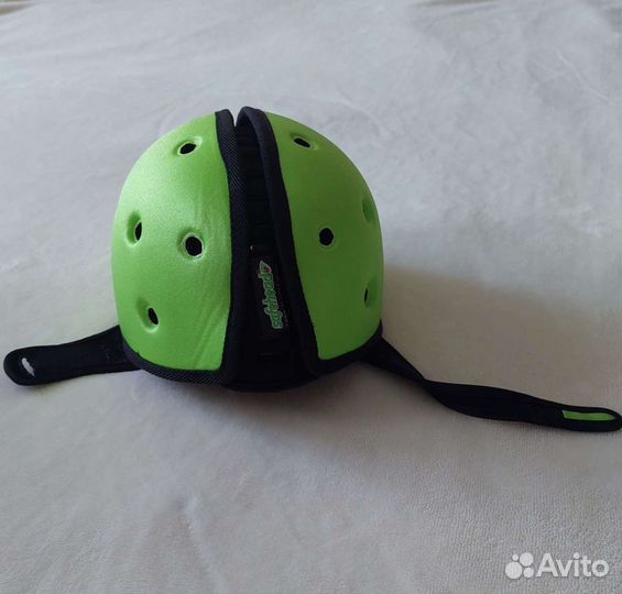 Защитный шлем, вожжи