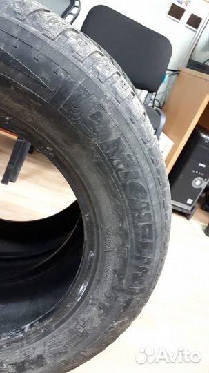 Michelin X-Ice North 215/65 R16