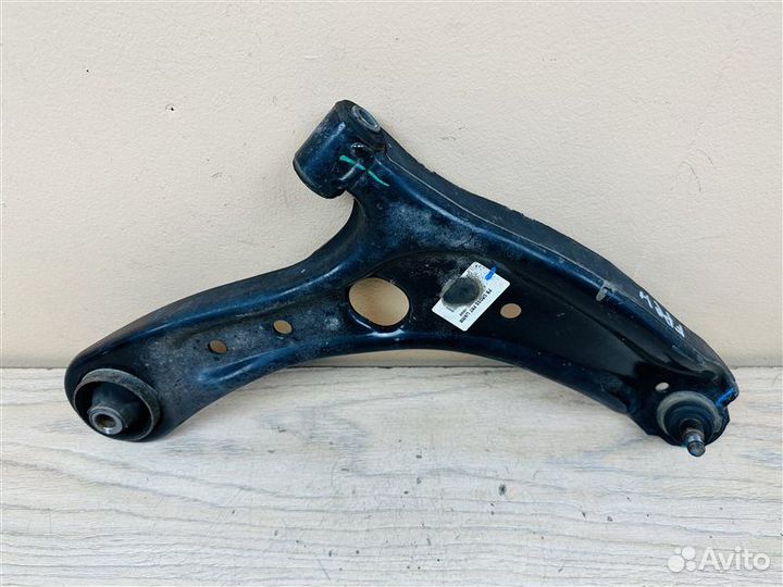 Рычаг подвески передний правый Kia Rio 4 X-Line