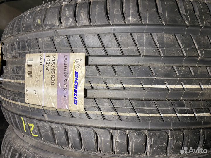 Michelin Latitude Sport 3 Acoustic​ 245/45 R20 и 275/40 R20 103W