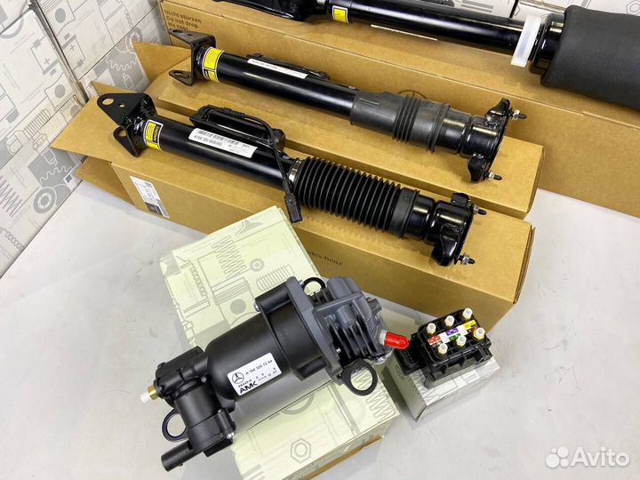 Компрессор пневмоподвески Mercedes A1643201204