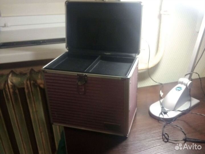 Чемодан для косметики