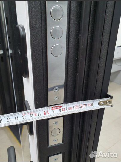 Дверь входная горизонталь нео