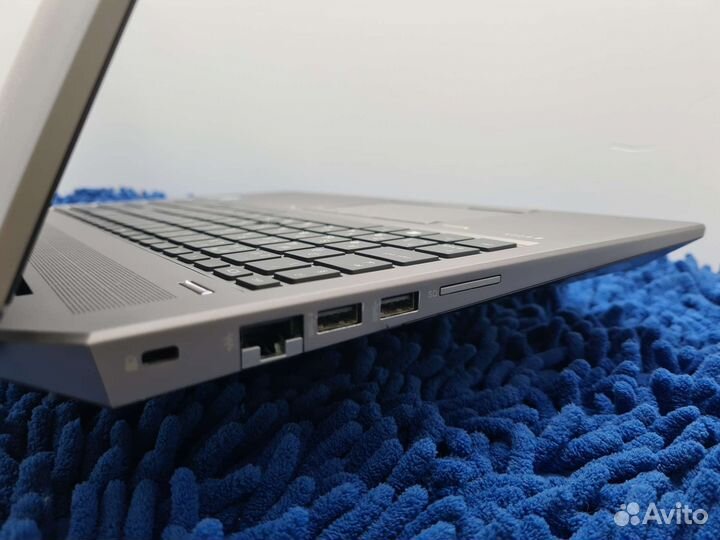 Ноутбук HP ZBook 15 G6 i5H 16Gb 256Gb T1000 4Gb