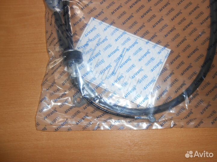 Троса ручника левый + правый Киа Спортаж 3 (2WD)