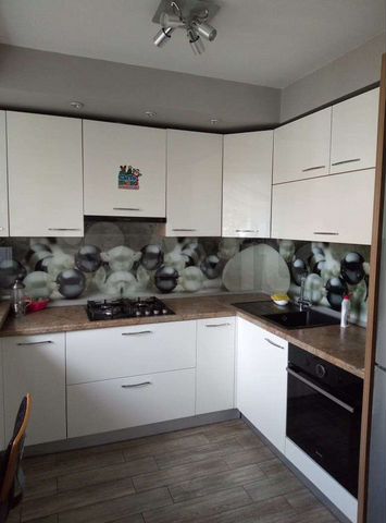 3-к. квартира, 64 м², 5/5 эт.