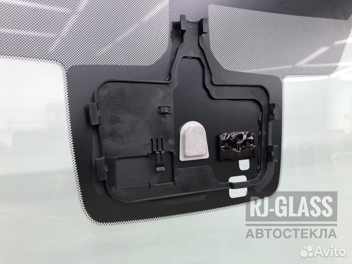 Лобовое стекло на Opel Insignia