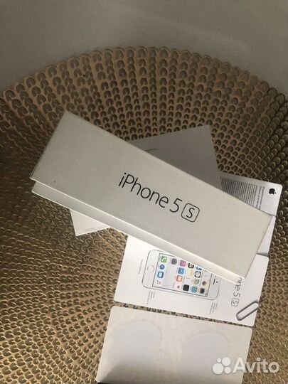 Коробка от iPhone 5s