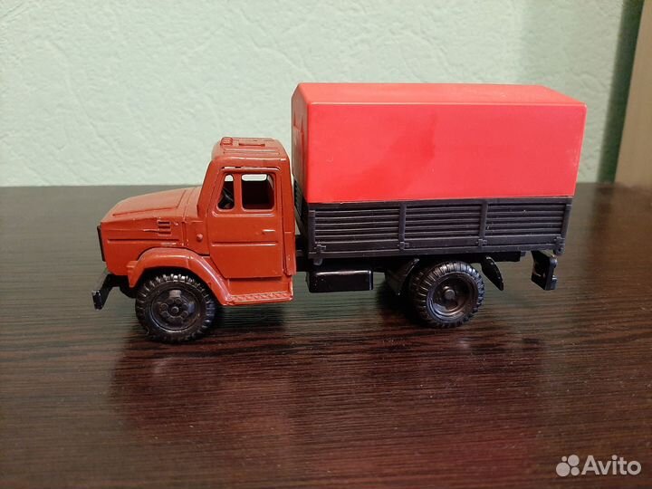 Грузовики (Элекон,Арсенал,Арек)