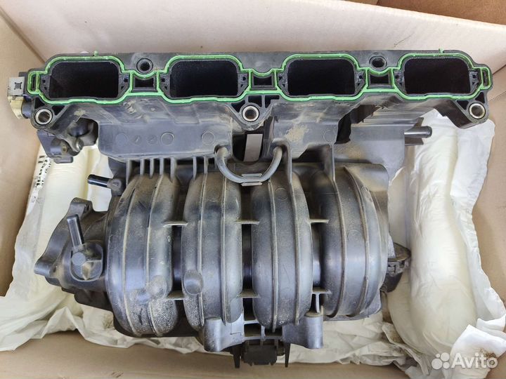 Впускной коллектор Киа Оптима 4 поколения 2,4