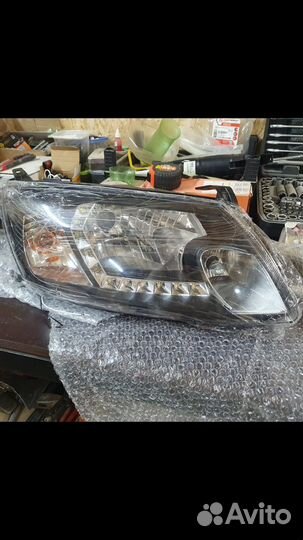 Фары передние на гранту