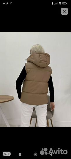 Жилетка из экокожи женская