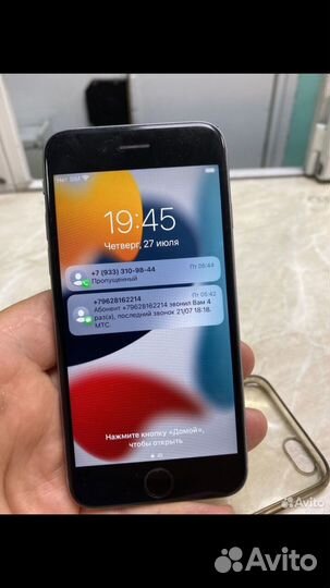 Телефон iPhone 6s