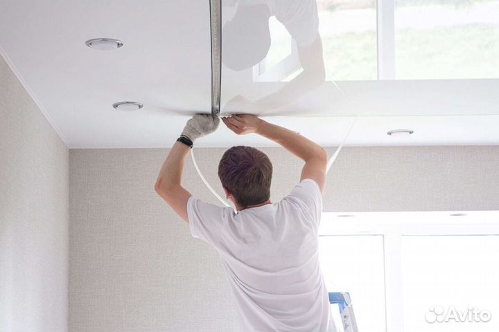 Специалист по установке натяжных потолков