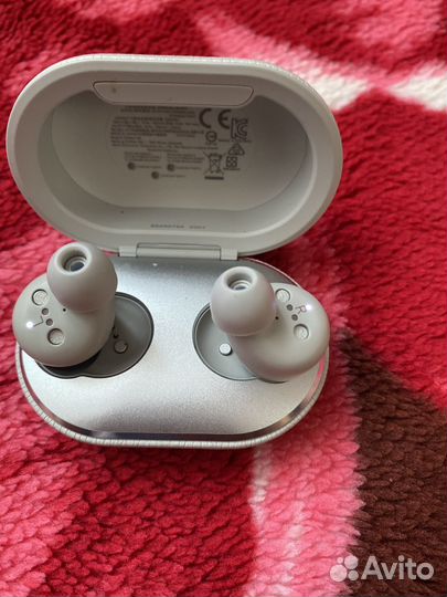 Беспроводные наушники B&О