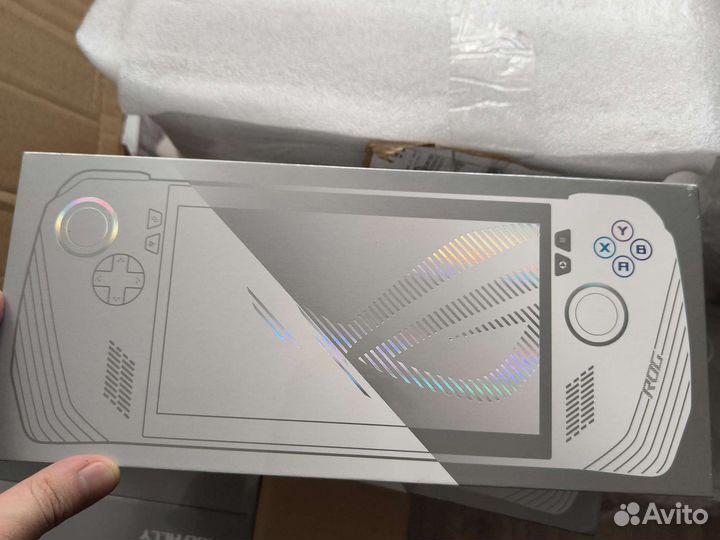 Asus ROG ally extreme z1 в наличии