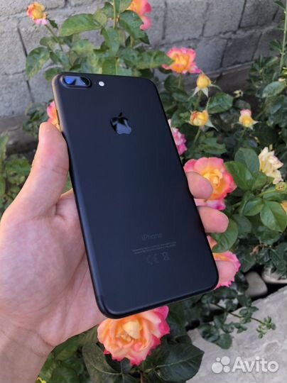 Телефон iPhone 7 plus