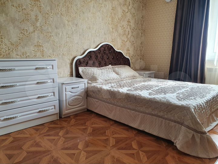 1-к. квартира, 42 м², 14/14 эт.