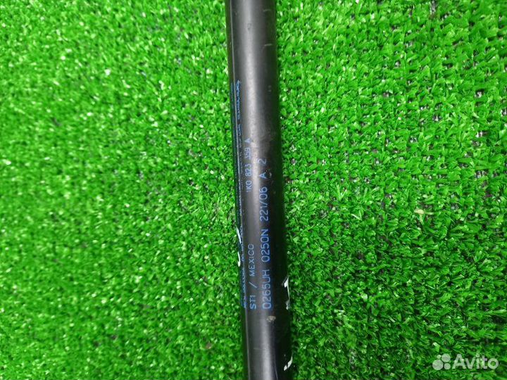 Амортизатор капота Volkswagen Jetta BLF 2006