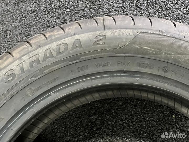 Viatti Strada 2 (V-134) 195/55 R15 89V