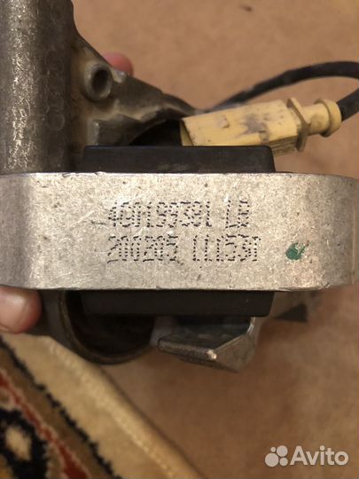 Опора двс ауди а8 d4 4.2 cdra