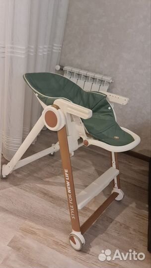 Стульчик для кормления happy baby berny v2