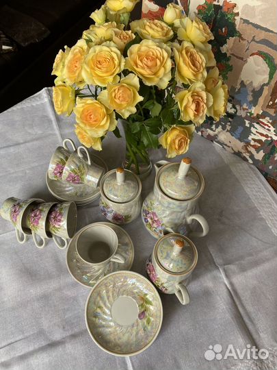 Кофейный сервиз, конфетница, пасхальное яйцо