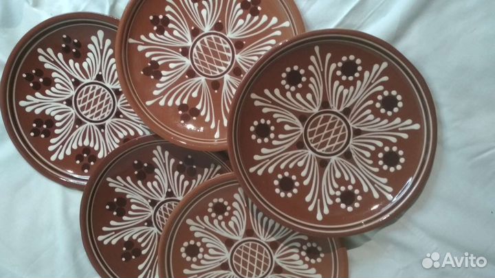 Тарелки