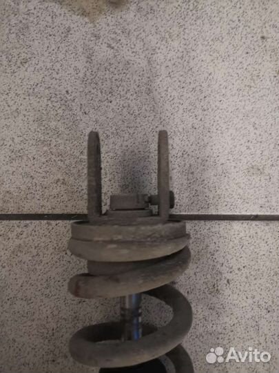 Амортизатор задний Kawasaki ZZR 400 1