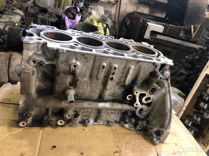 Ford Fusion блок цилиндров