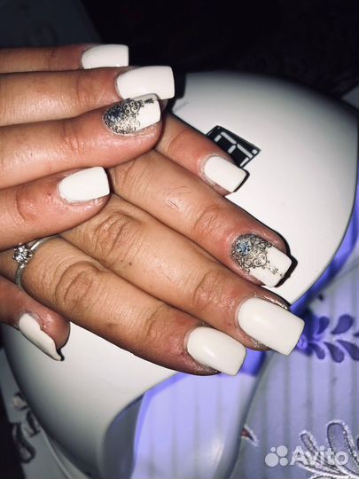 Наращивание ногтей на дому