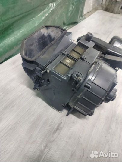 Моторчик печки Mitsubishi Lancer 9 1.6 4G18 2004