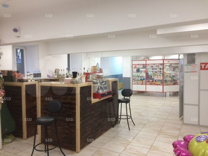 Сдам торговое помещение, 450 м²