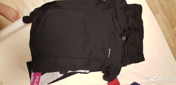 Спортивная одежда на девочку