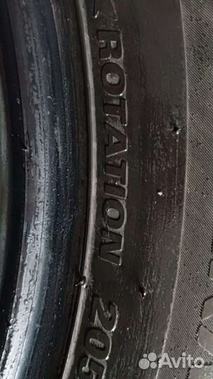 Kumho WinterCraft Ice Wi51 205/65 R16 T